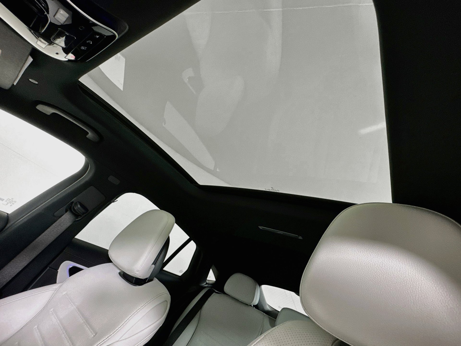 New 2027 Mercedes-Benz GLC 300 4MATIC image 24