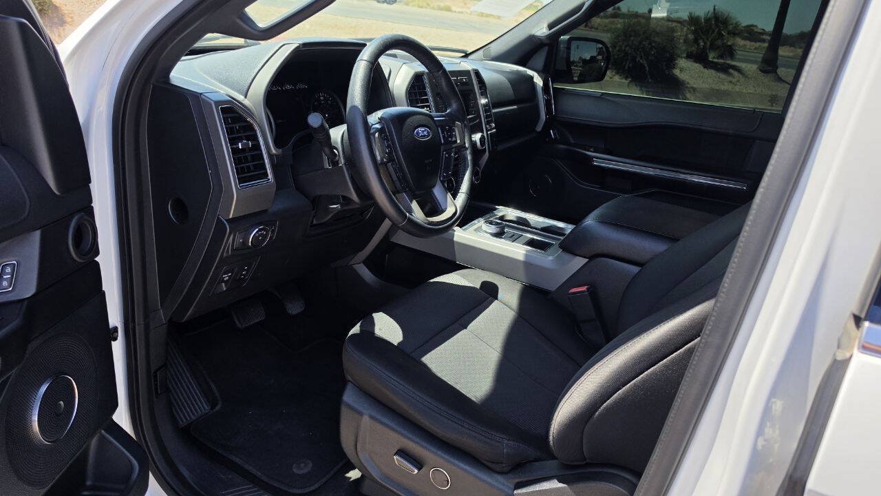 Used 2018 Ford Expedition XLT RWD image 10