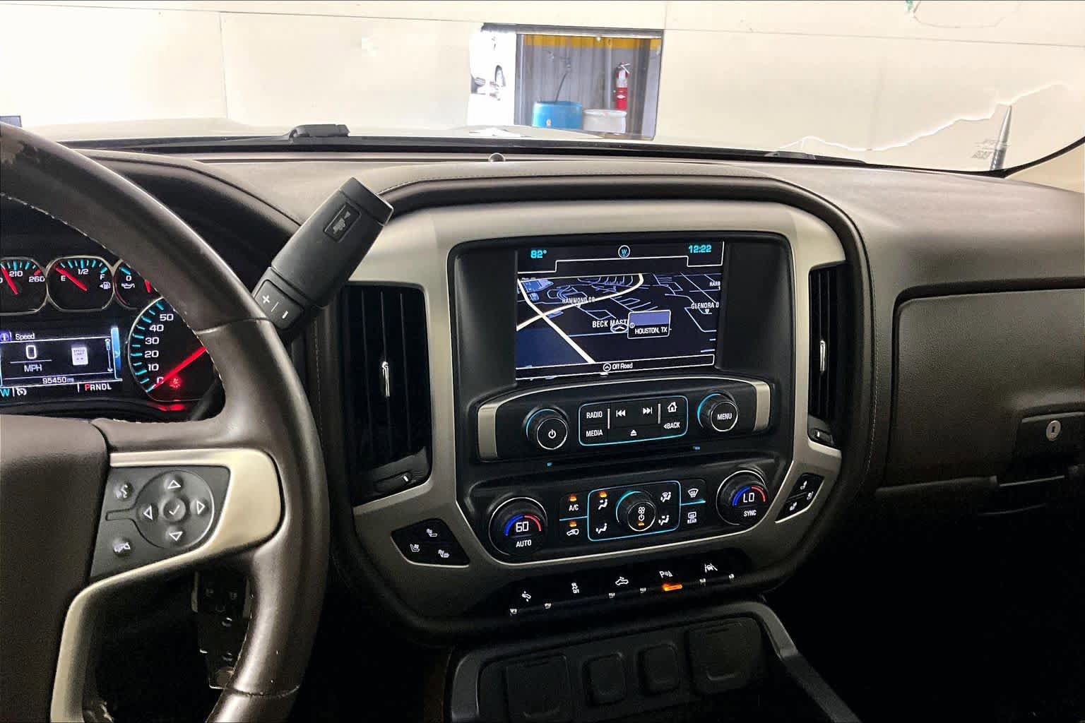 Used 2018 GMC Sierra 1500 SLT w/ Enhanced Driver Alert Package RWD image 7