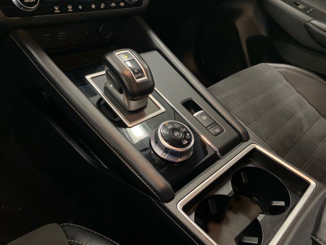 Used 2024 Mitsubishi Outlander SE image 24