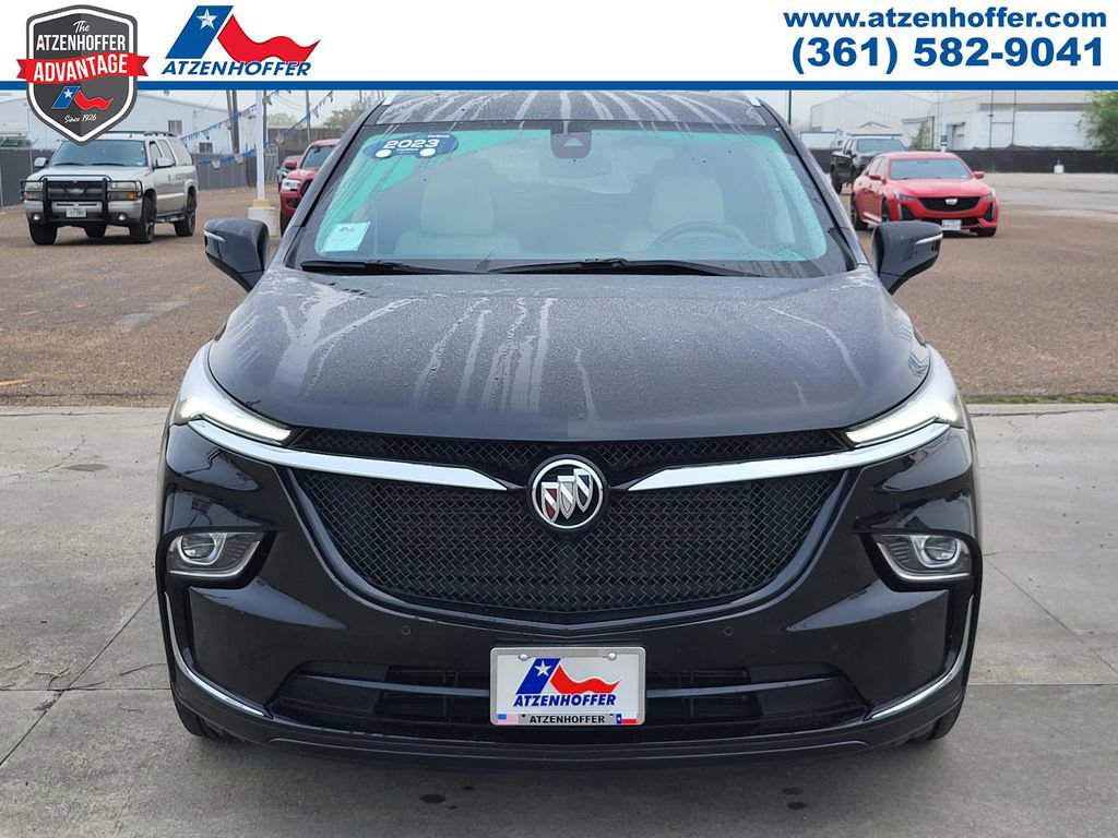 Used 2023 Buick Enclave Essence w/ Sport Touring Edition image 2