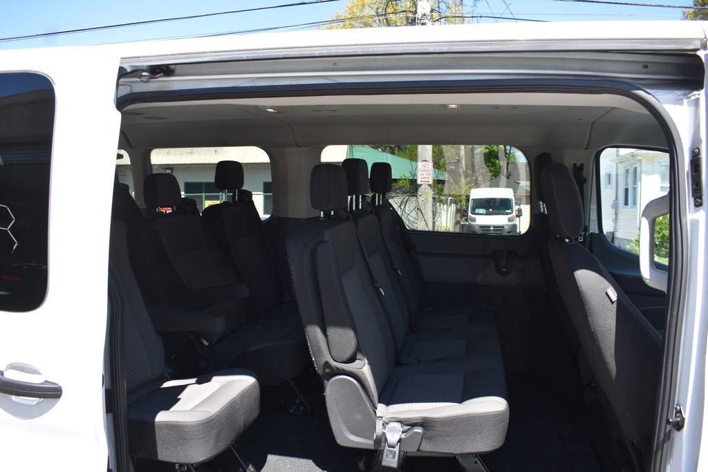 Used 2024 Ford Transit 350 XLT RWD image 28