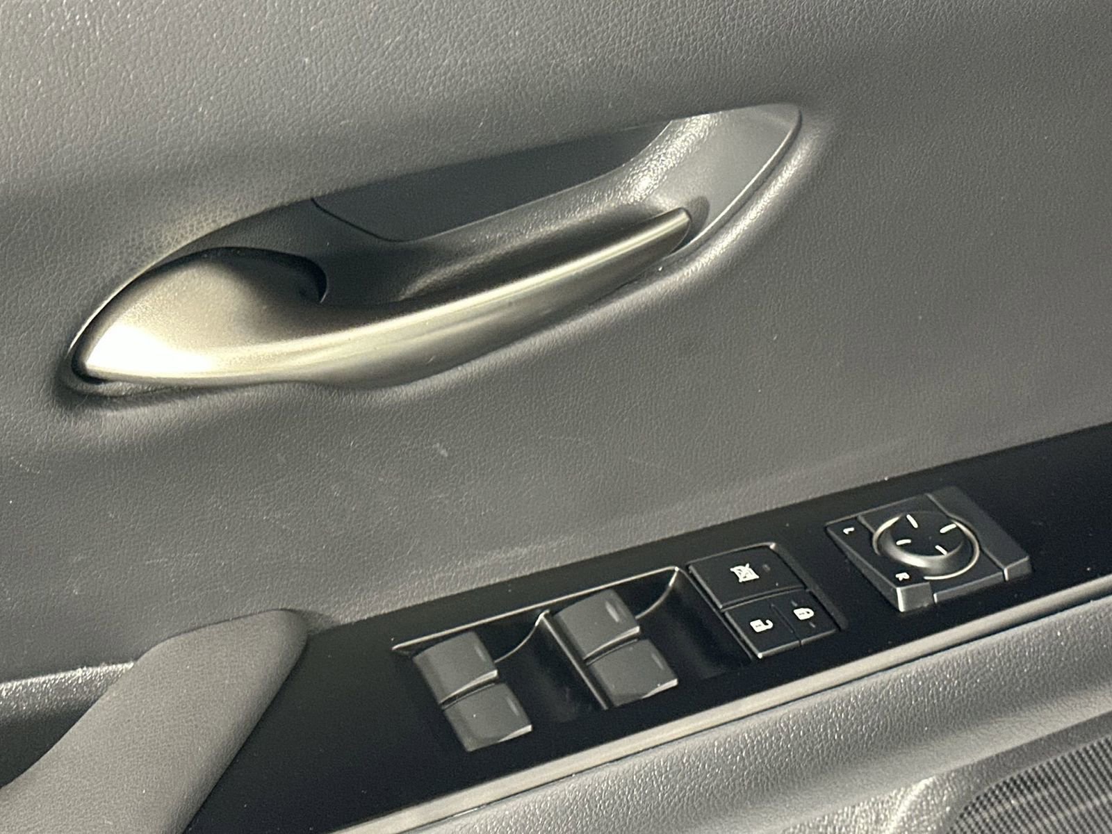 Used 2020 Lexus UX 200 w/ Accessory Package 2 image 13