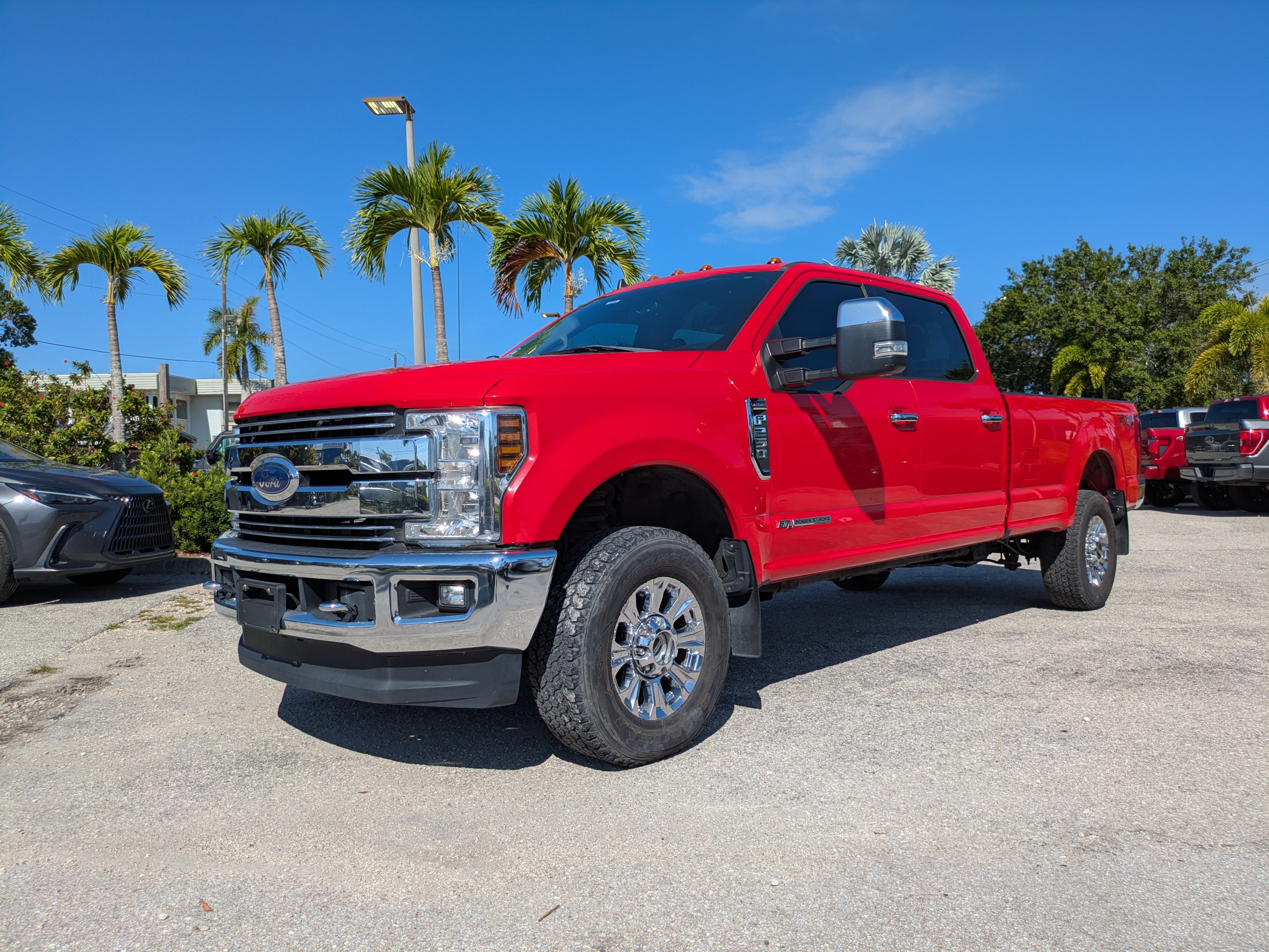 Used 2019 Ford F250 Lariat w/ Chrome Package AWD/4WD image 8