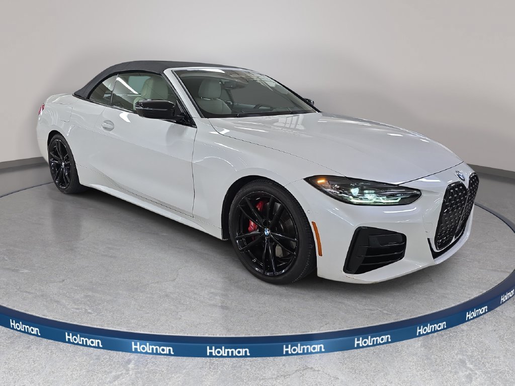 Used 2024 BMW M440i Convertible RWD image 3