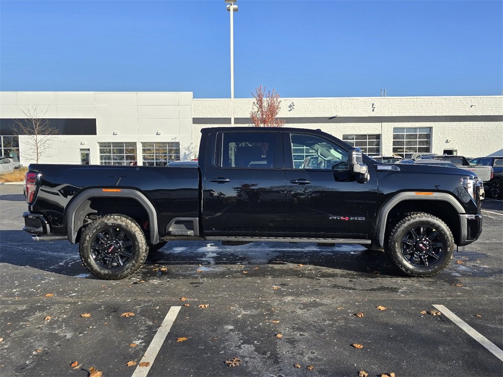 New 2026 GMC Sierra 3500 AT4 w/ AT4 Premium Plus Package image 8