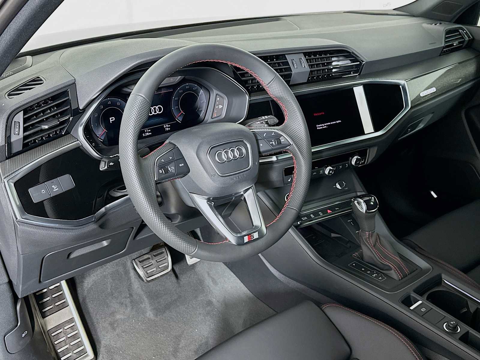 New 2025 Audi Q3 2.0T Premium Plus image 9