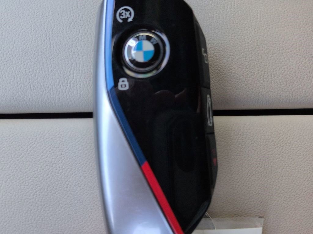 Certified 2024 BMW X5 xDrive40i w/ M Sport Package image 31