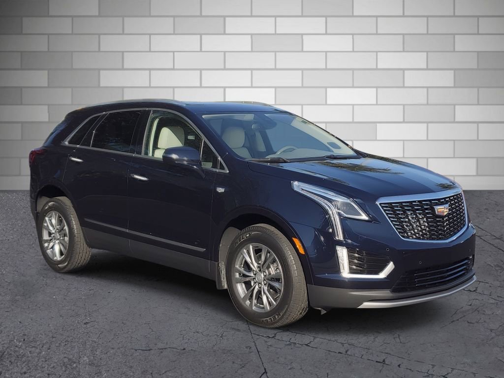 Used 2021 Cadillac XT5 Premium Luxury w/ LPO, Premium Carpet Package FWD image 7