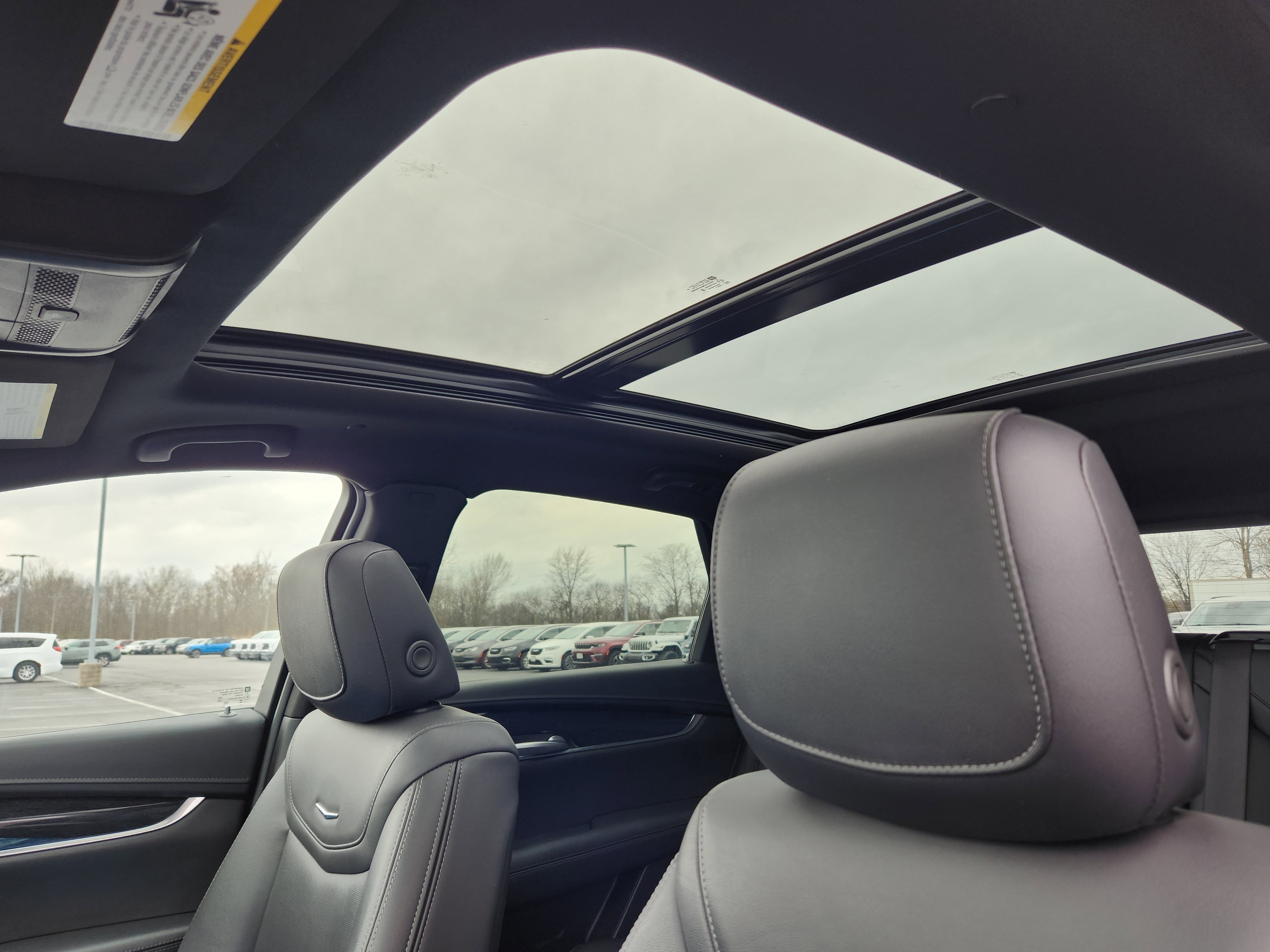 Used 2024 Cadillac XT5 Premium Luxury AWD/4WD image 25