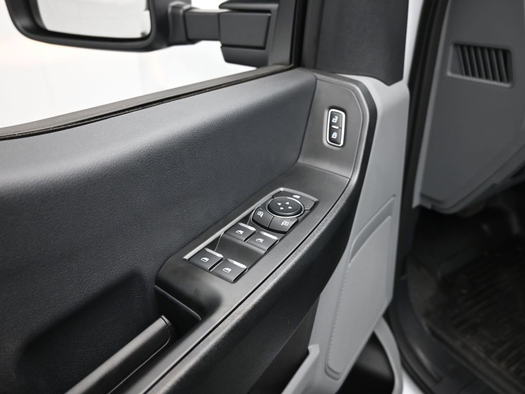 New 2026 Ford F350 XL w/ XL Driver Assist Package image 9