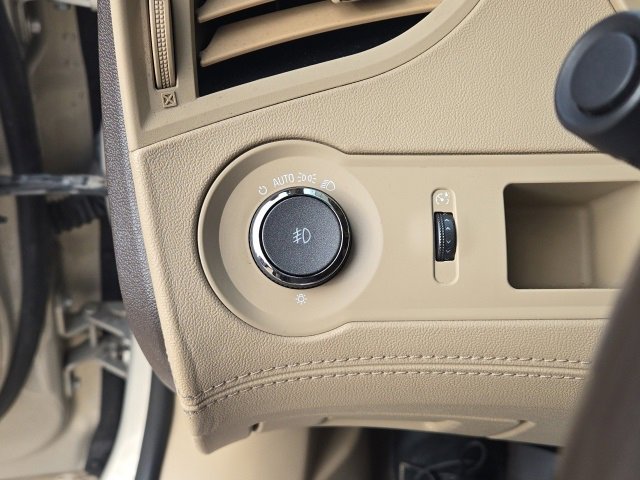 Used 2012 Buick LaCrosse Premium image 31