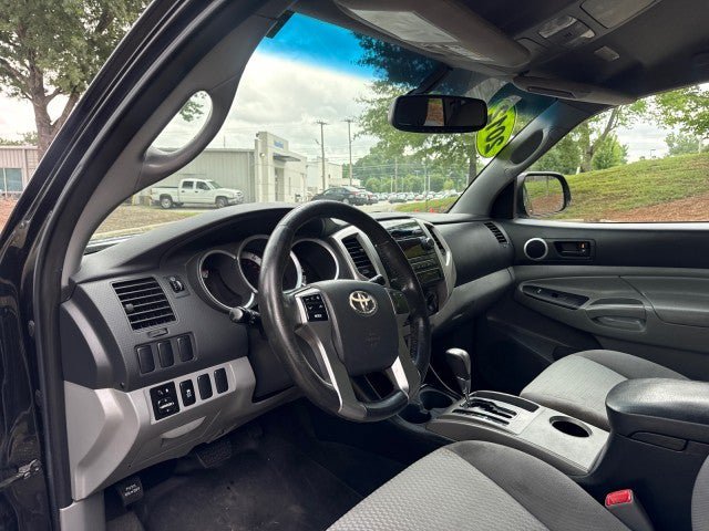 Used 2012 Toyota Tacoma PreRunner w/ SR5 Pkg RWD image 12