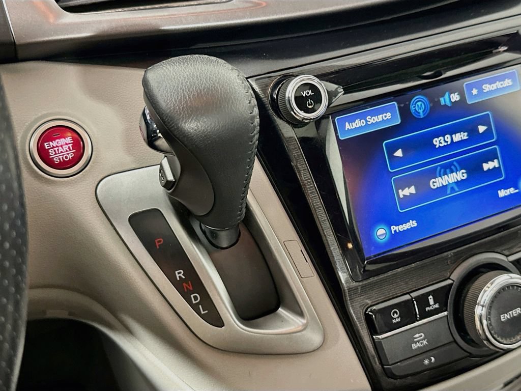 Used 2014 Honda Odyssey Touring image 18