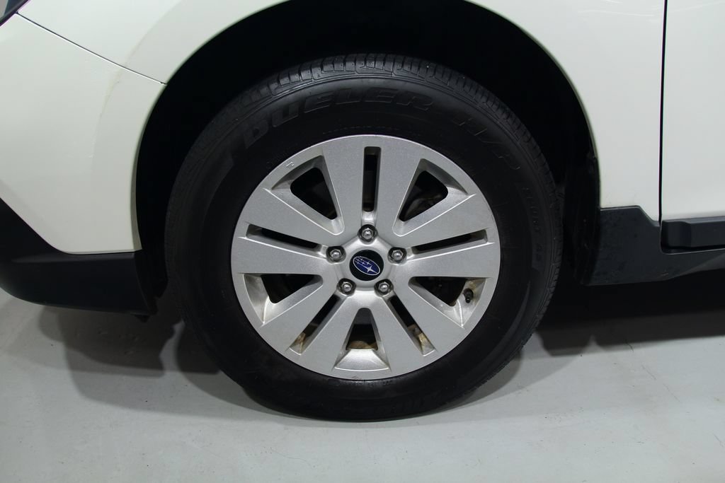Used 2019 Subaru Outback 2.5i Premium AWD/4WD image 16