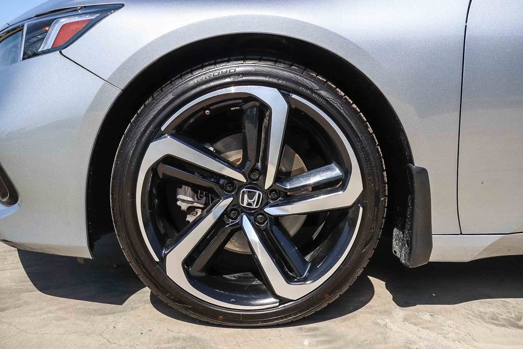 Used 2022 Honda Accord Sport image 12