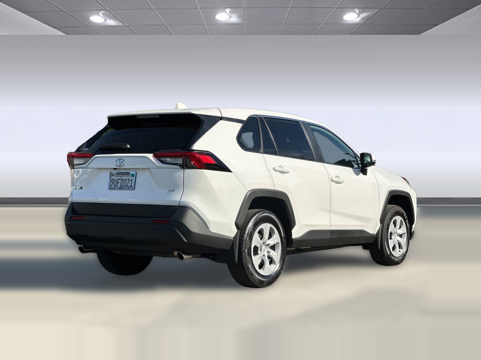 Used 2025 Toyota RAV4 LE FWD image 9