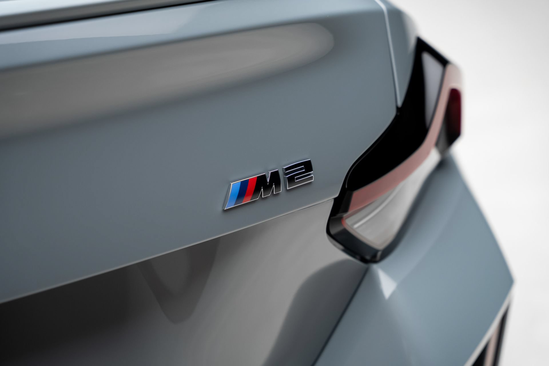 Used 2026 BMW M2 w/ Lighting Package RWD image 31