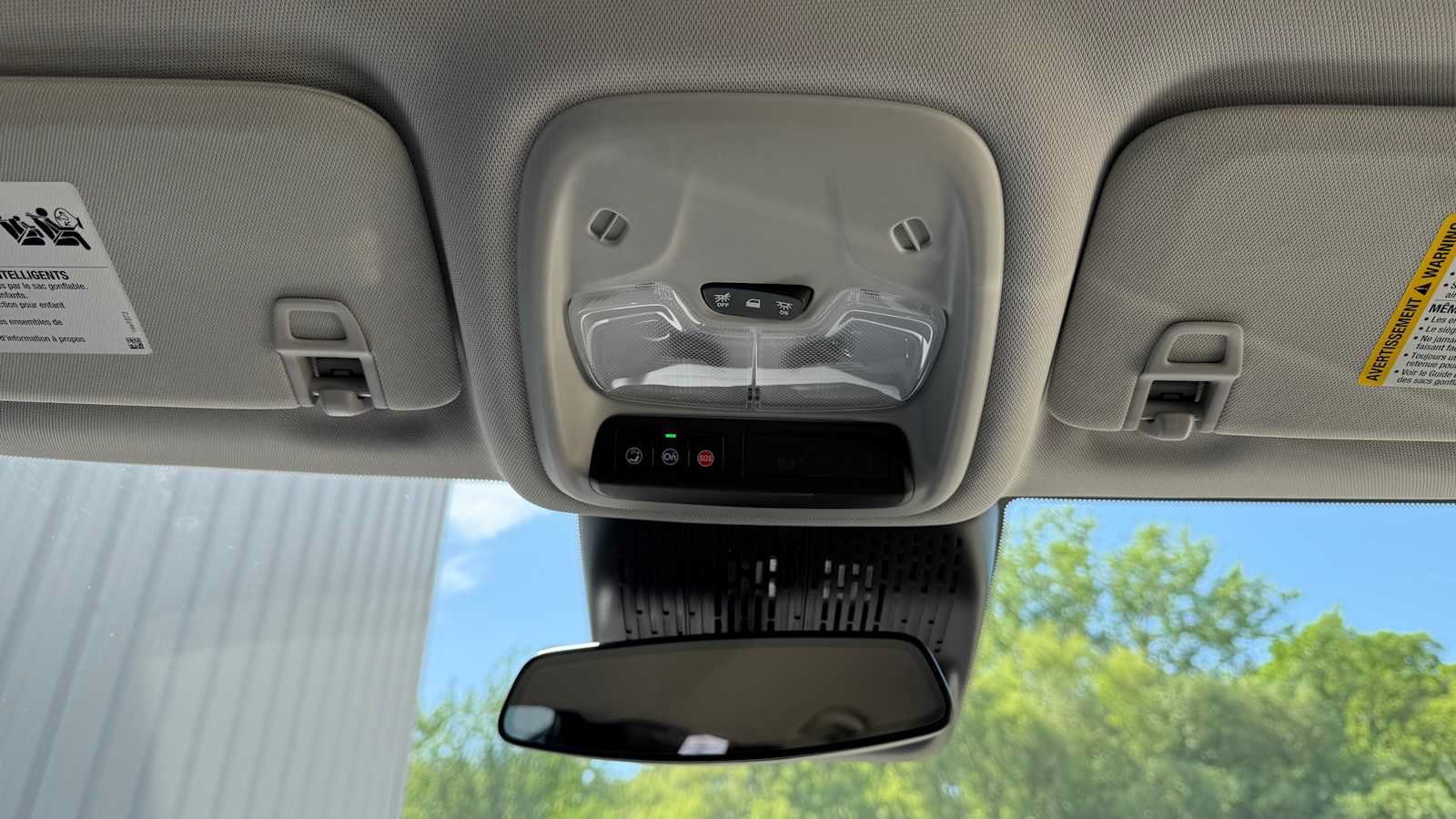 New 2027 Chevrolet Bolt LT w/ Comfort Package FWD image 21