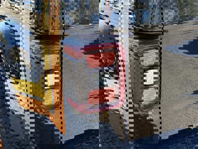 Used 2021 Jeep Gladiator Overland w/ Popular Equipment Package image 11