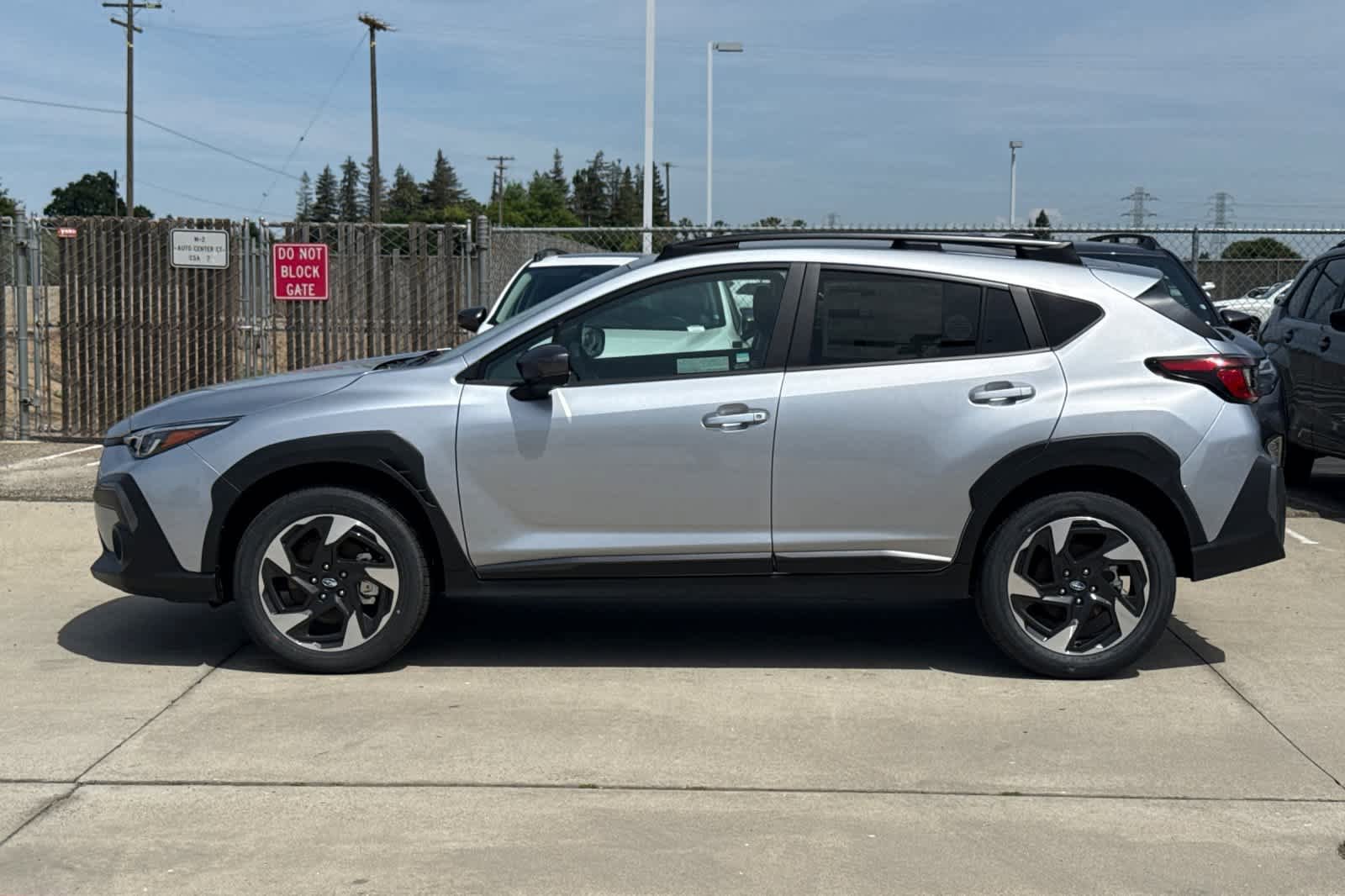 New 2026 Subaru Crosstrek 2.5i Limited w/ Crosstrek Mirror Package AWD/4WD image 6
