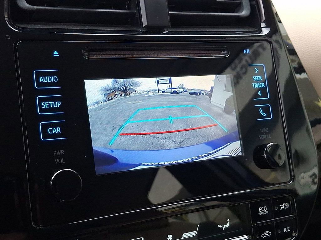 Used 2018 Toyota Prius One image 17