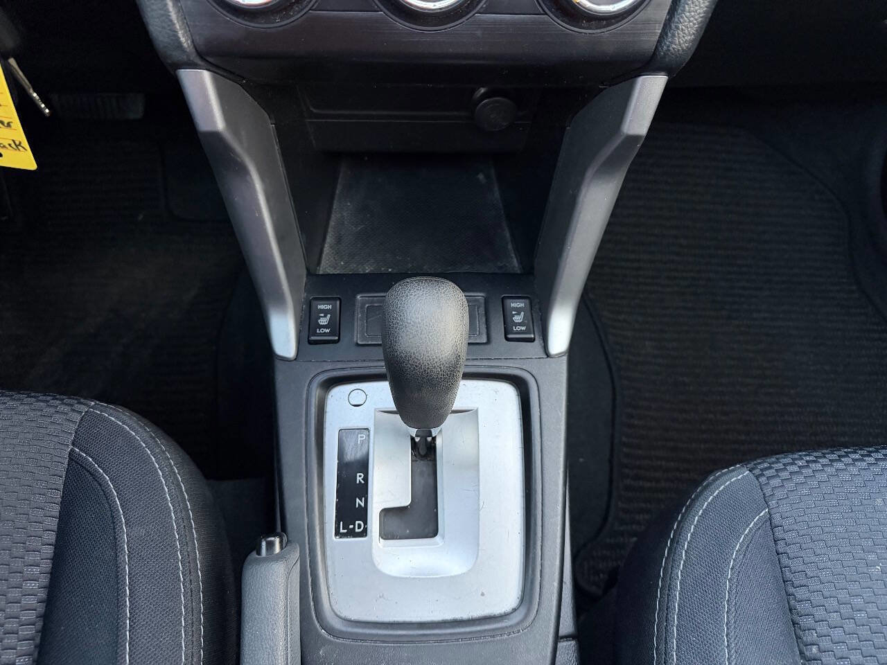 Used 2015 Subaru Forester 2.5i Premium w/ All-Weather Package image 16