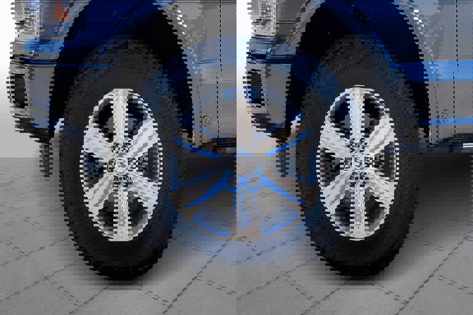 Used 2019 Ford F150 Platinum w/ Equipment Group 701A Luxury image 10