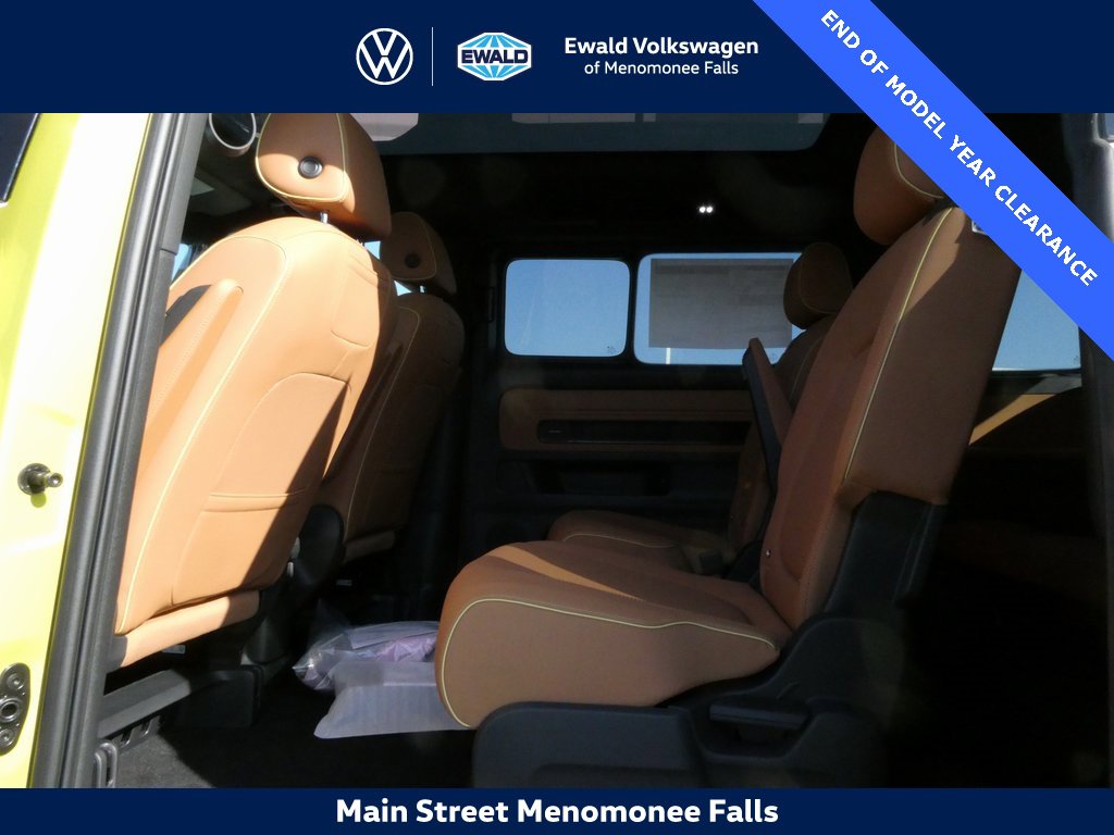 New 2025 Volkswagen ID. Buzz Pro S Plus image 34
