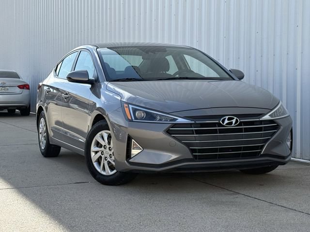 Used 2020 Hyundai Elantra SE w/ Cargo Package (C1) FWD image 2