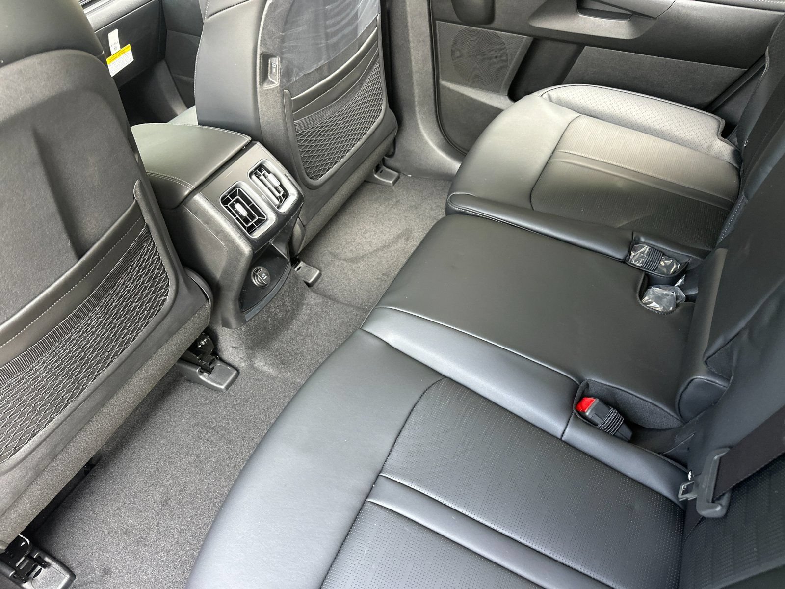 New 2026 Kia Sorento EX AWD/4WD image 12