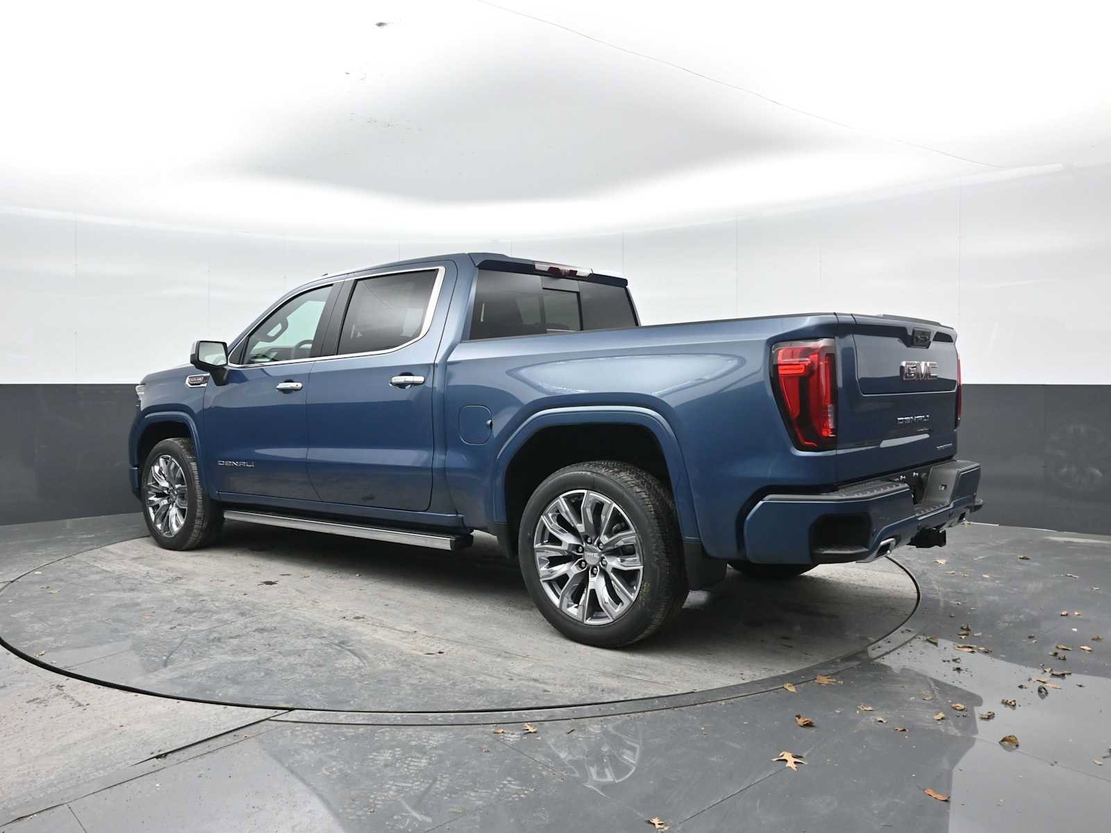 New 2026 GMC Sierra 1500 Denali image 2