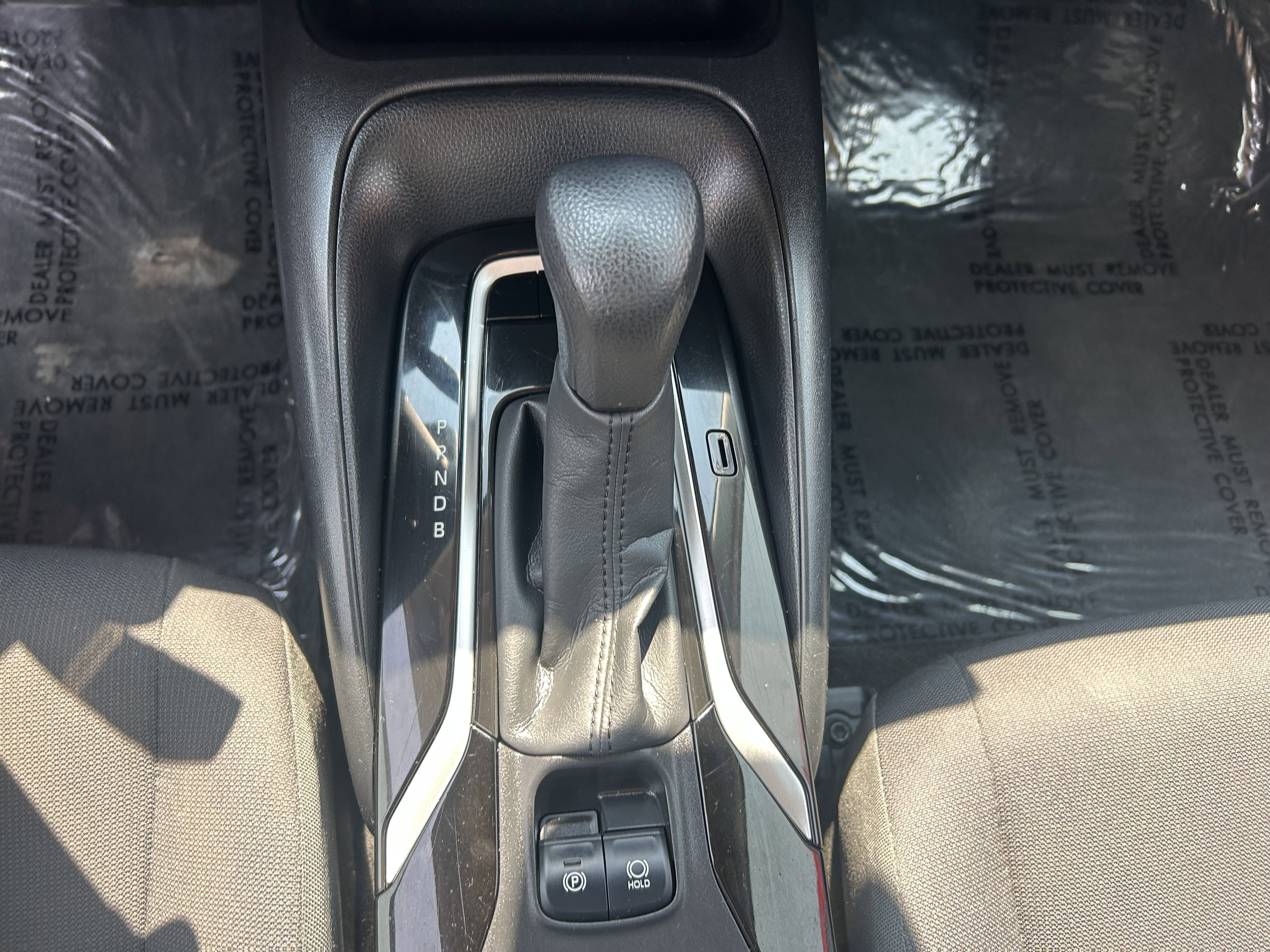 Used 2020 Toyota Corolla LE image 12