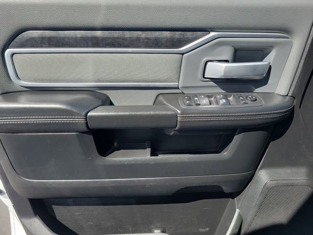 Used 2020 RAM 3500 Big Horn w/ Level 1 Equipment Group AWD/4WD image 20