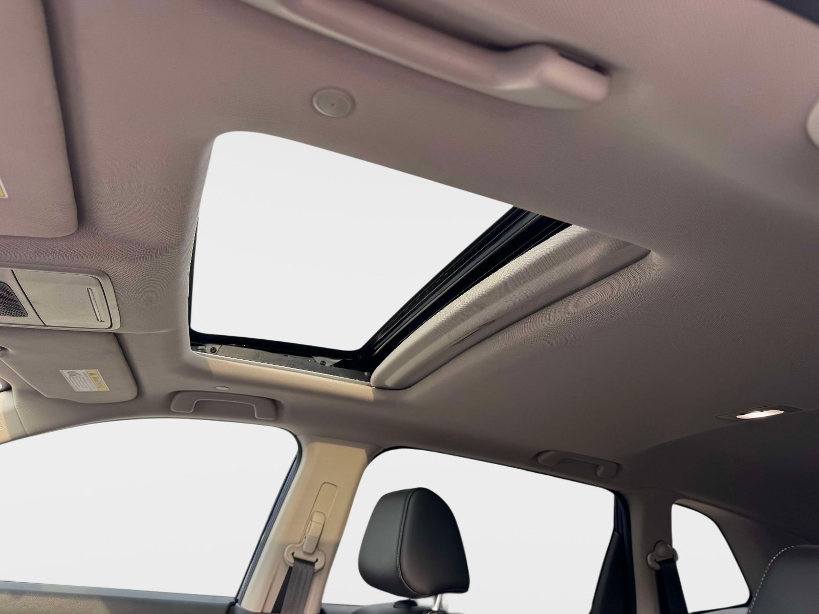 Used 2025 Honda CR-V EX-L image 25