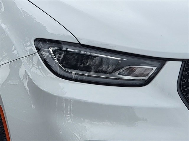 Certified 2024 Chrysler Pacifica Touring-L w/ S Appearance Package image 16
