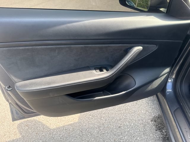 Used 2021 Tesla Model 3 Performance AWD/4WD image 9