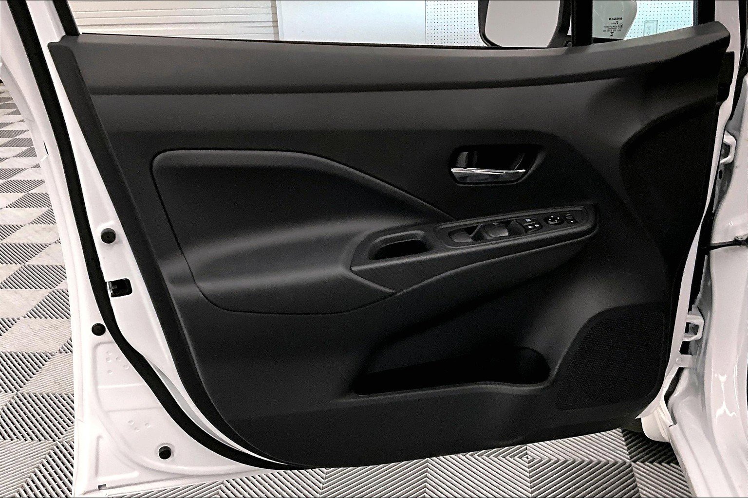 New 2025 Nissan Versa SV w/ Trunk Package image 62