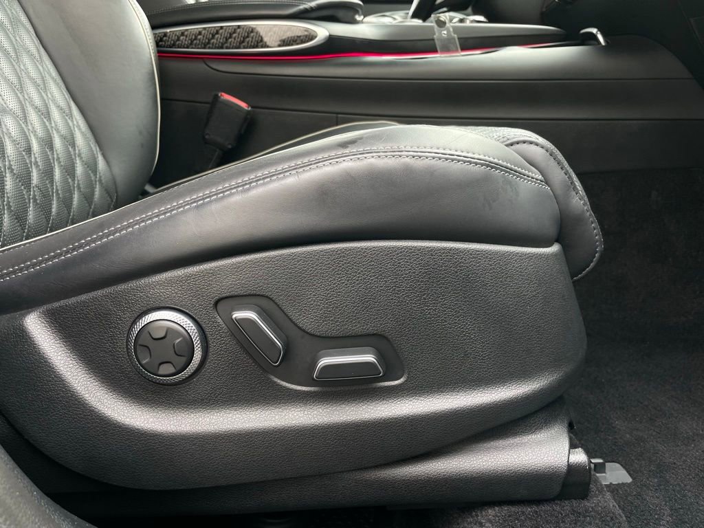 Used 2023 Genesis GV70 3.5T Sport w/ Sport Prestige Package image 31