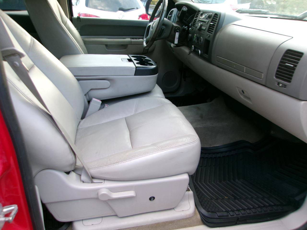 Used 2011 GMC Sierra 1500 SLE w/ Power Tech Package AWD/4WD image 5