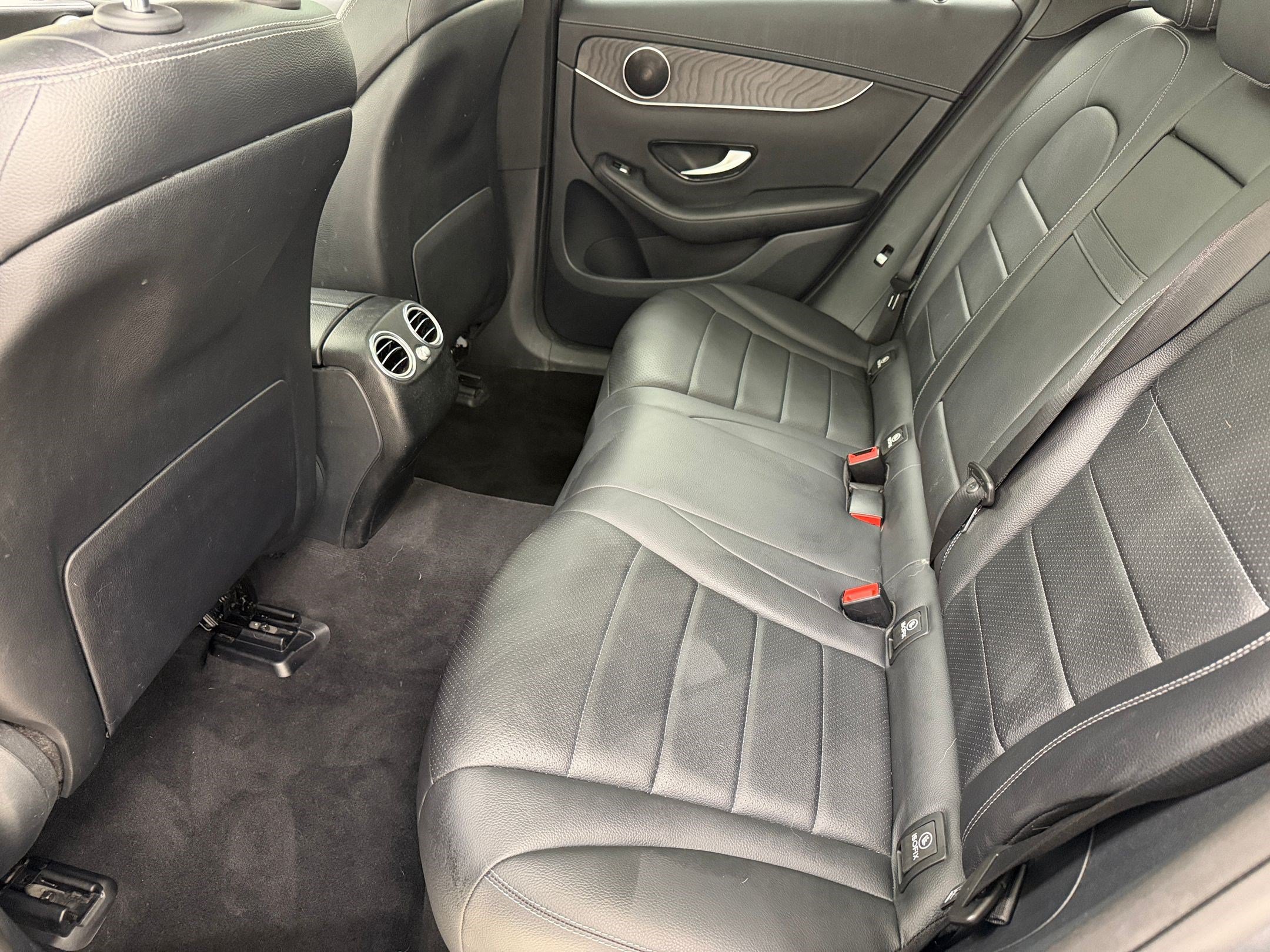 Used 2016 Mercedes-Benz GLC 300 4MATIC image 22