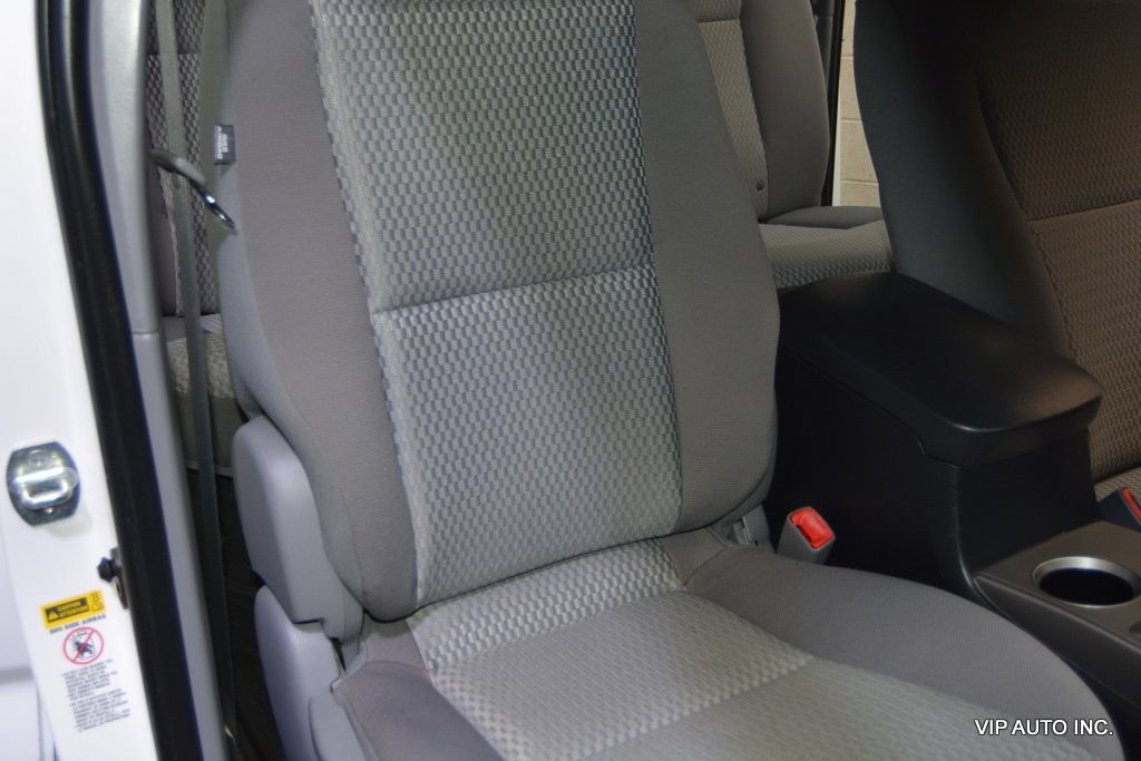 Used 2013 Toyota Tacoma PreRunner w/ SR5 Pkg RWD image 12