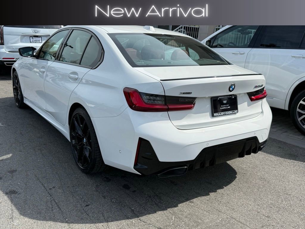 Used 2025 BMW M340i xDrive w/ Premium Package image 2