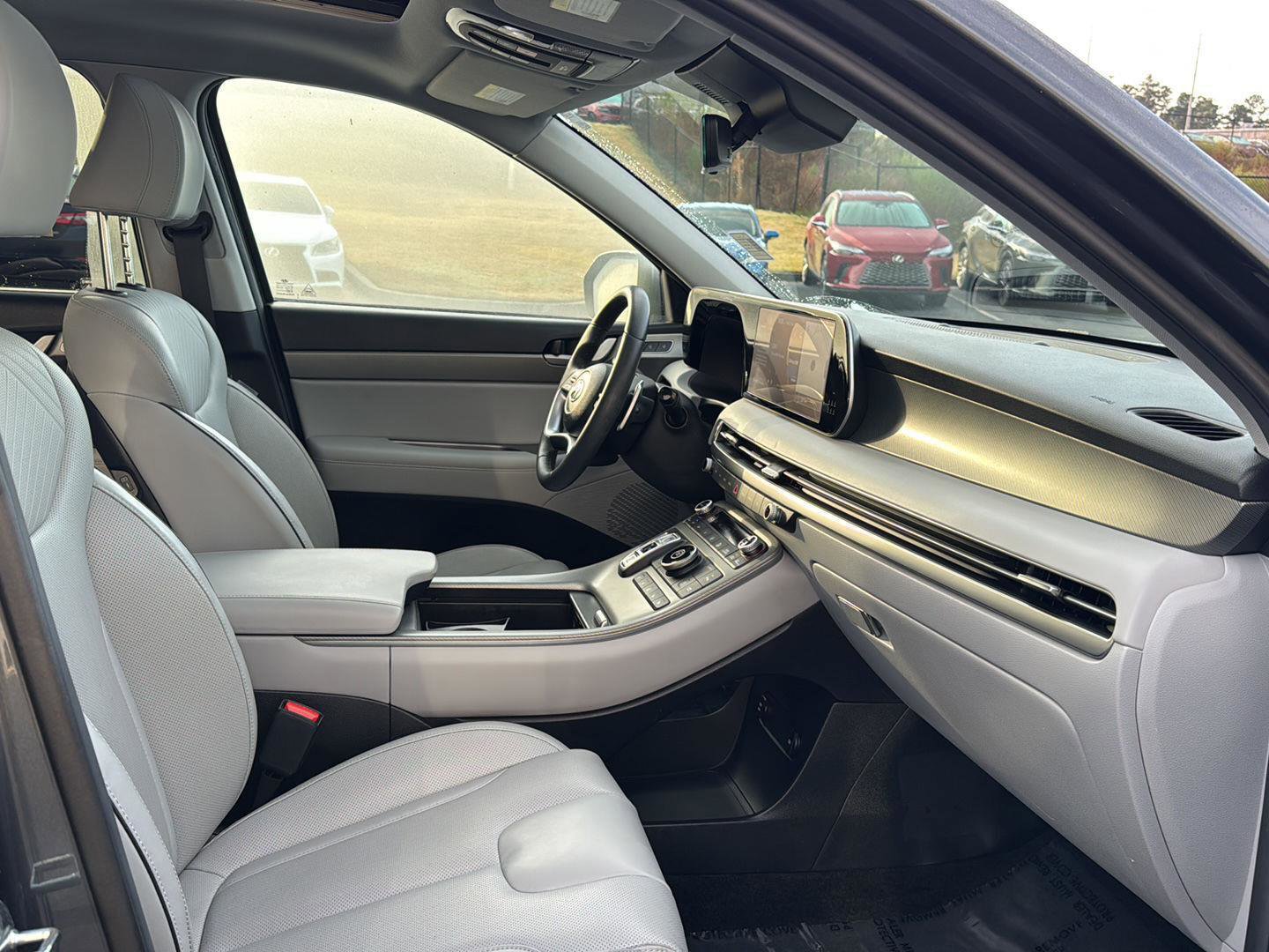 Used 2024 Hyundai Palisade SEL image 10