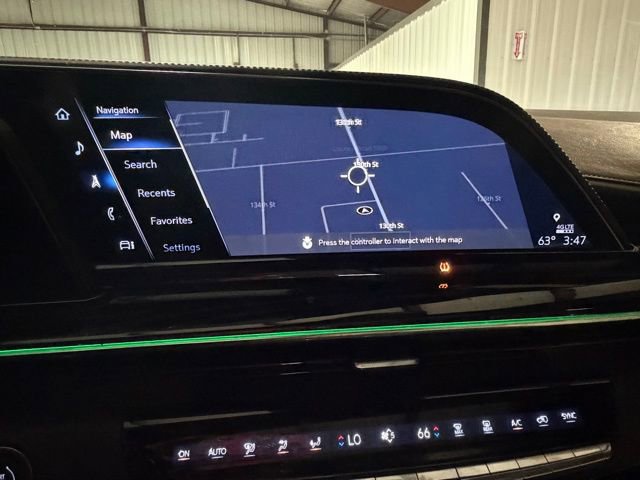 Used 2022 Cadillac Escalade ESV Sport w/ LPO, ONYX Package AWD/4WD image 17