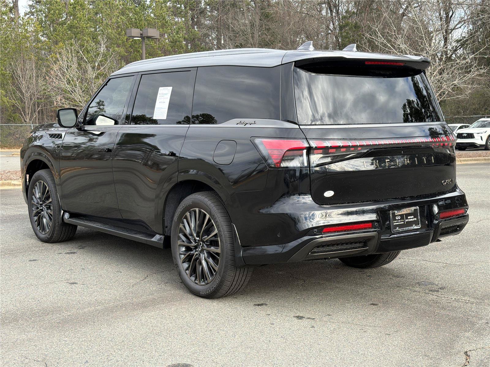 Used 2026 INFINITI QX80 Autograph w/ Premium Cargo Package AWD/4WD image 27