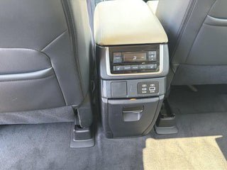 Used 2024 Subaru Ascent Limited w/ Popular Package #2 AWD/4WD image 26