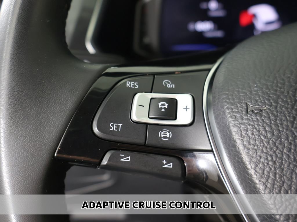 Used 2020 Volkswagen Tiguan SEL AWD/4WD image 4