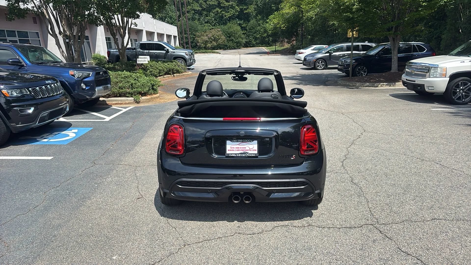 Used 2023 MINI Cooper S FWD image 6