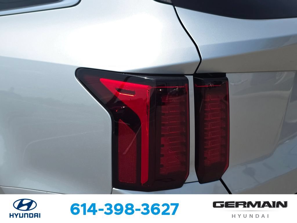Used 2022 Kia Sorento LX FWD image 16